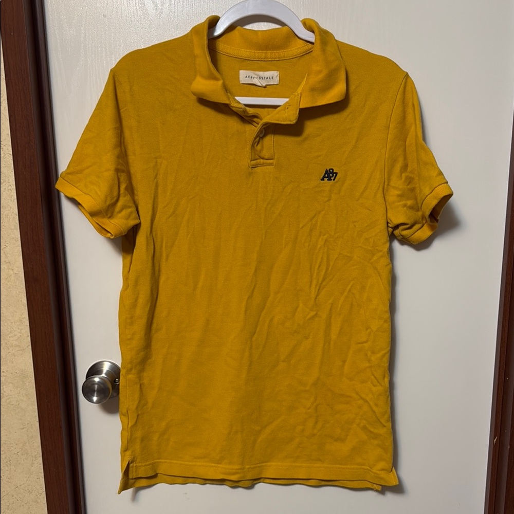 Aeropostale Men's Yellow Polo Shirt Size M